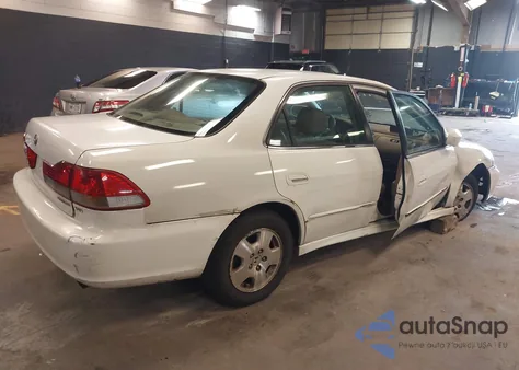 2002 Honda Accord 3.0 Ex из США, поврежденный, VIN 1HGCG16552A058153